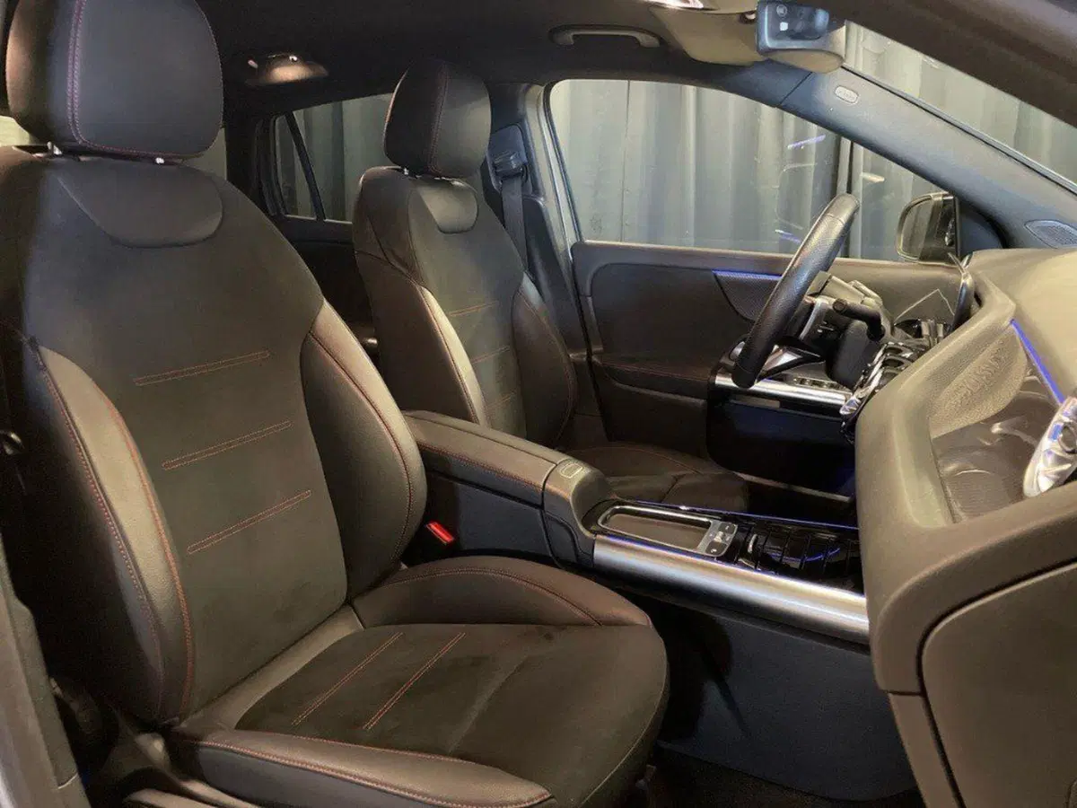 Mercedes-Benz GLA SUV usata a Rimini (14)