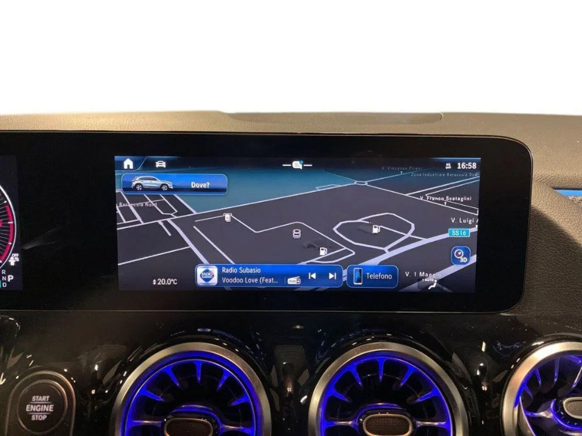 Mercedes-Benz GLA SUV usata a Rimini (15)