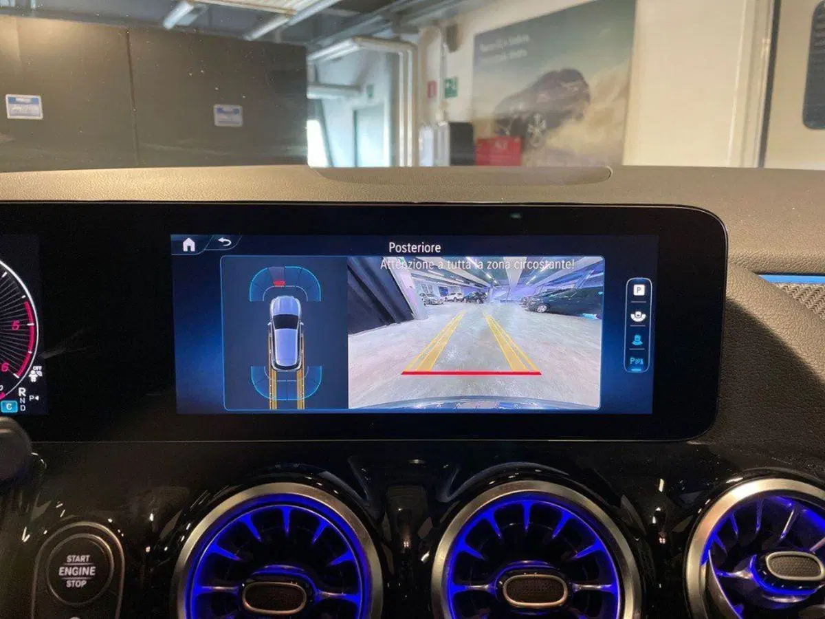 Mercedes-Benz GLA SUV usata a Rimini (18)