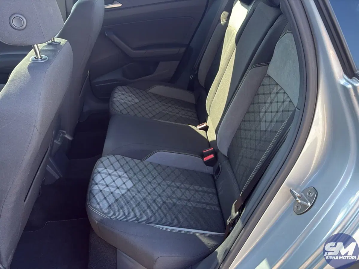 Volkswagen Taigo usata a Firenze (20)