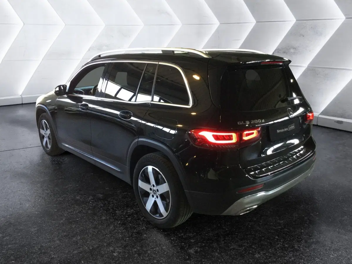 Mercedes-Benz GLB usata a Caserta (7)