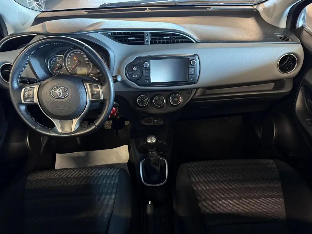 Toyota Yaris usata a Messina (11)
