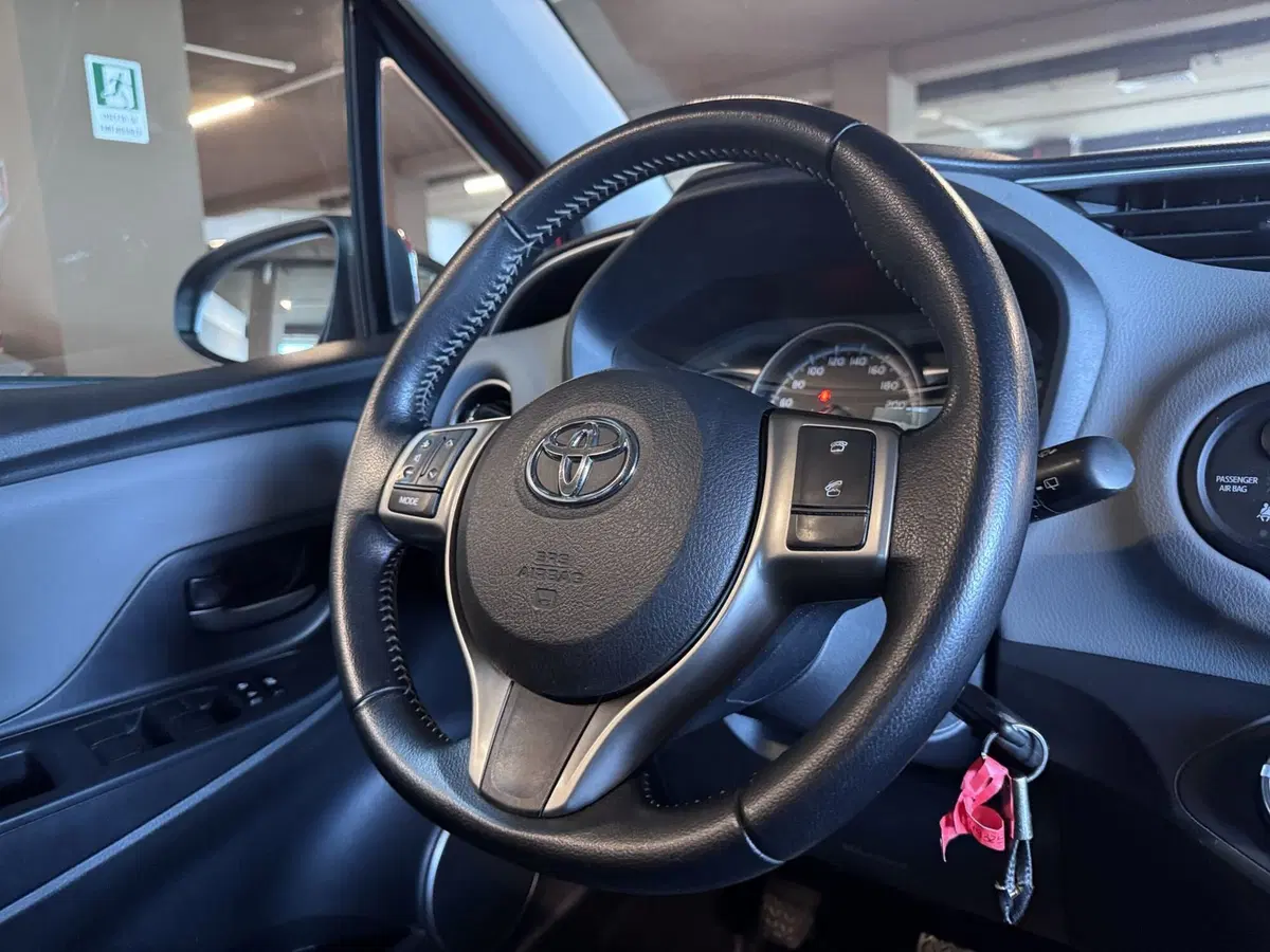 Toyota Yaris usata a Messina (14)