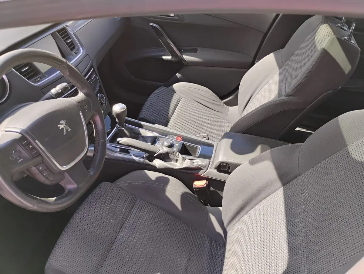 Peugeot 508 SW usata a Messina (6)