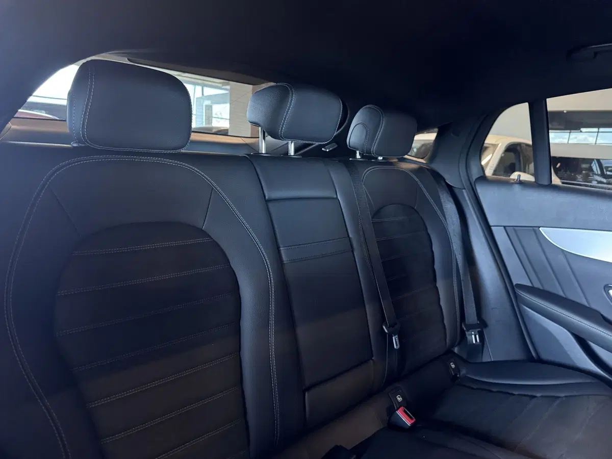 Mercedes-Benz GLC Coupé usata a Messina (10)