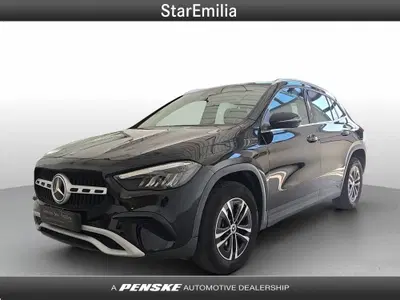 Mercedes-Benz GLA SUV 250 e phev Executive auto del 2023 usata a Ferrara