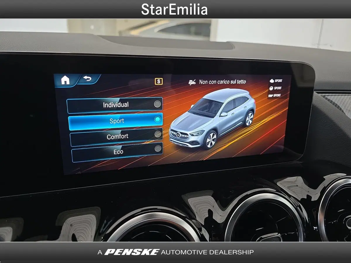 Mercedes-Benz GLA SUV usata a Ferrara (18)