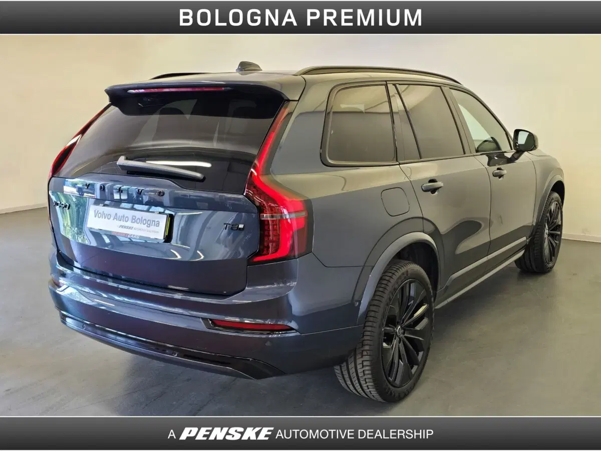 Volvo XC90 usata a Bologna (2)