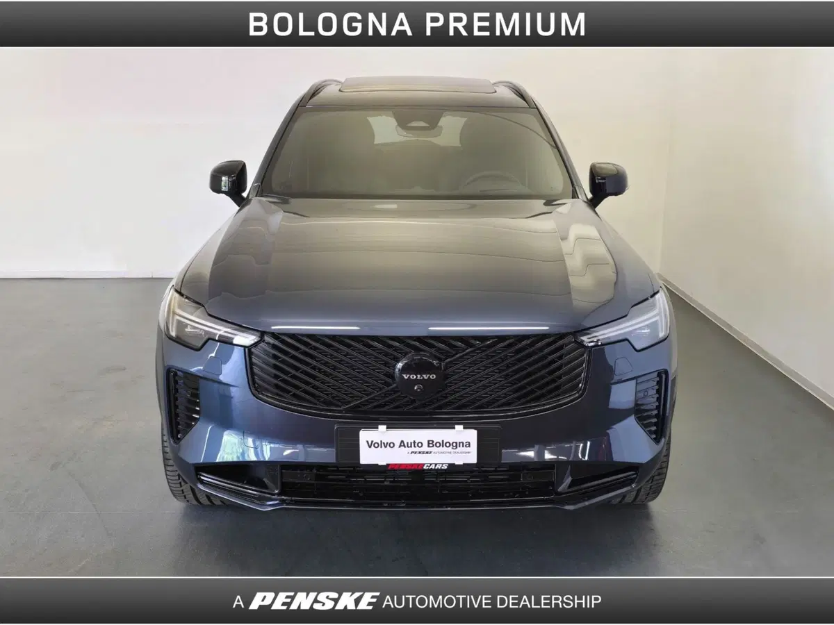 Volvo XC90 usata a Bologna (8)