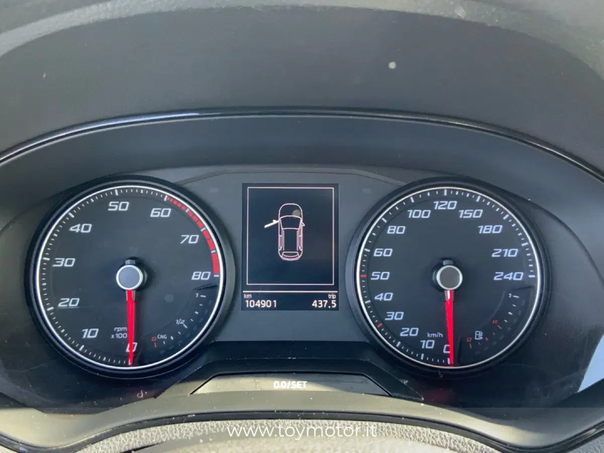 SEAT Arona usata a Perugia (15)