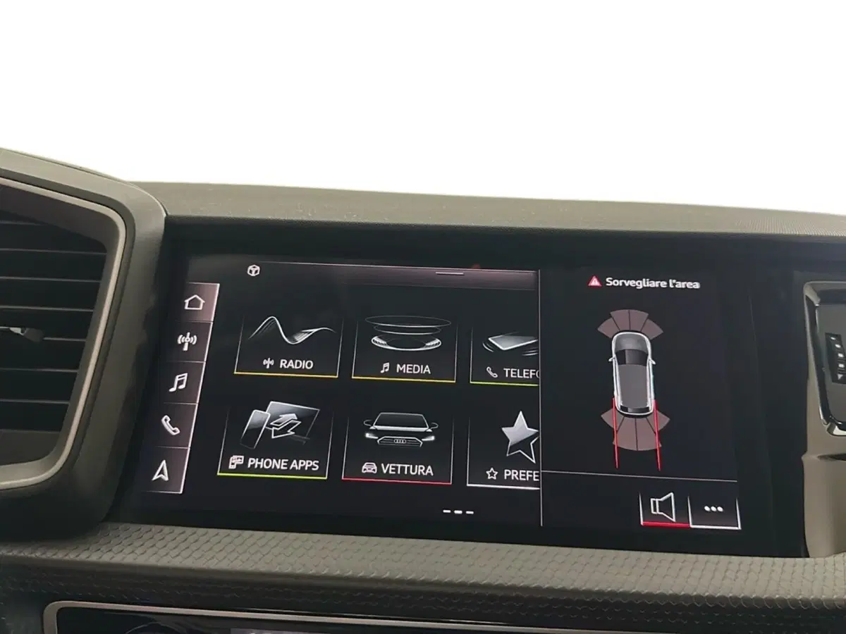 Audi A1 allstreet usata a Napoli (13)