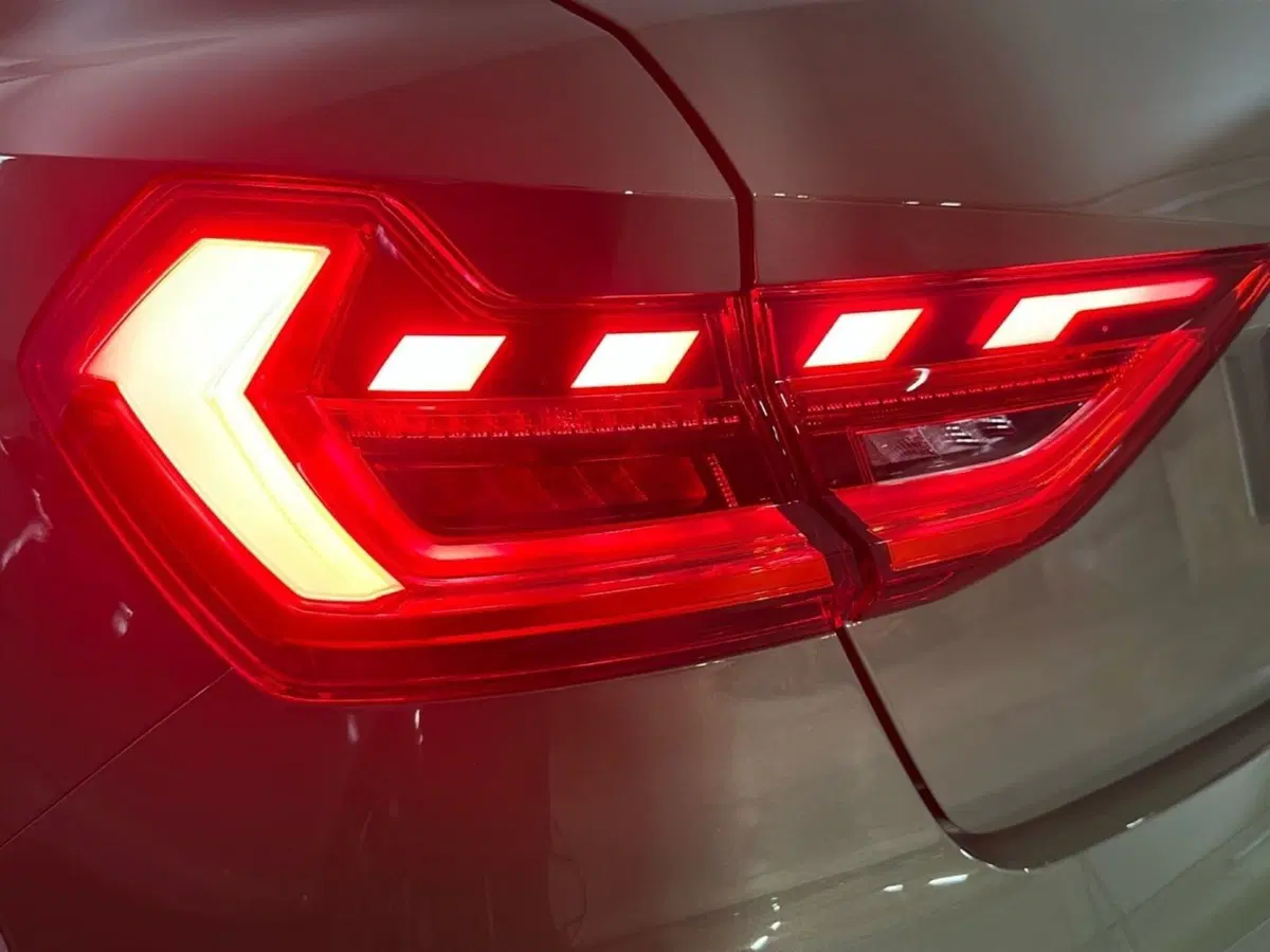 Audi A1 allstreet usata a Napoli (20)