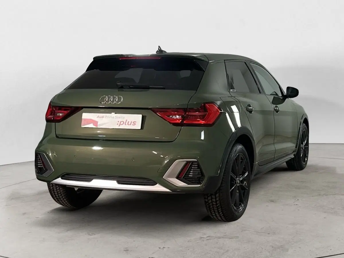 Audi A1 allstreet usata a Napoli (4)