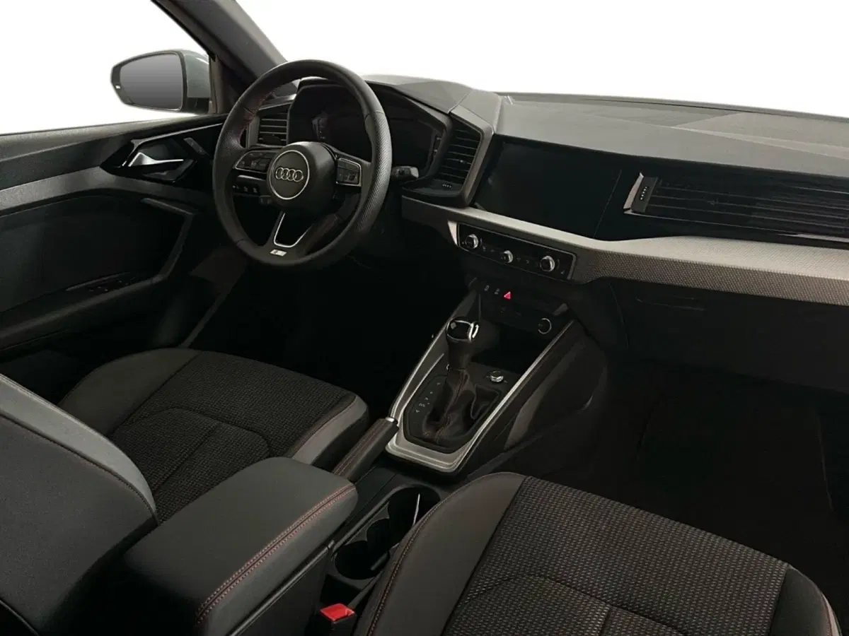 Audi A1 allstreet usata a Napoli (10)