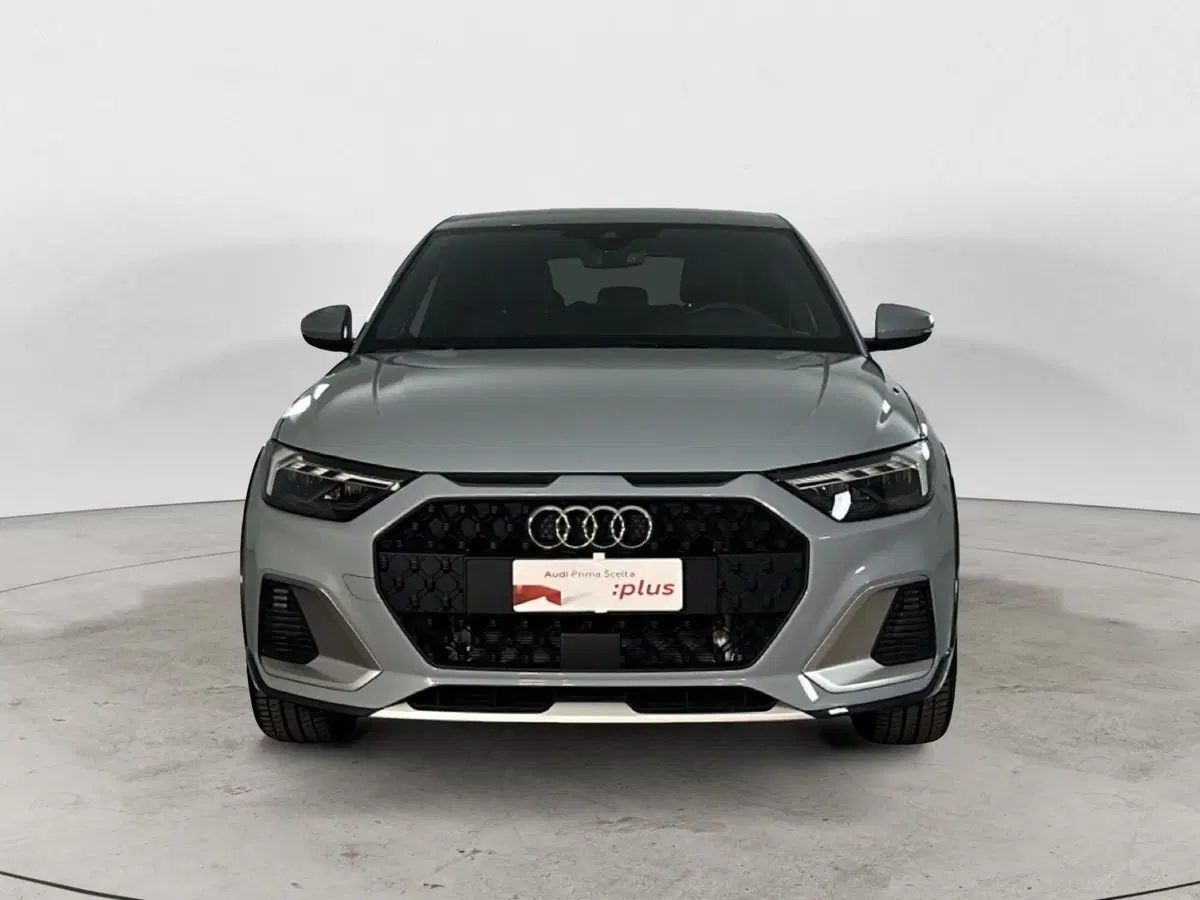 Audi A1 allstreet usata a Napoli (2)