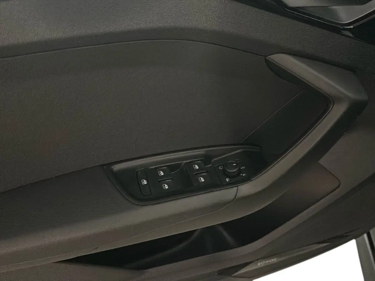 Audi A1 allstreet usata a Napoli (20)
