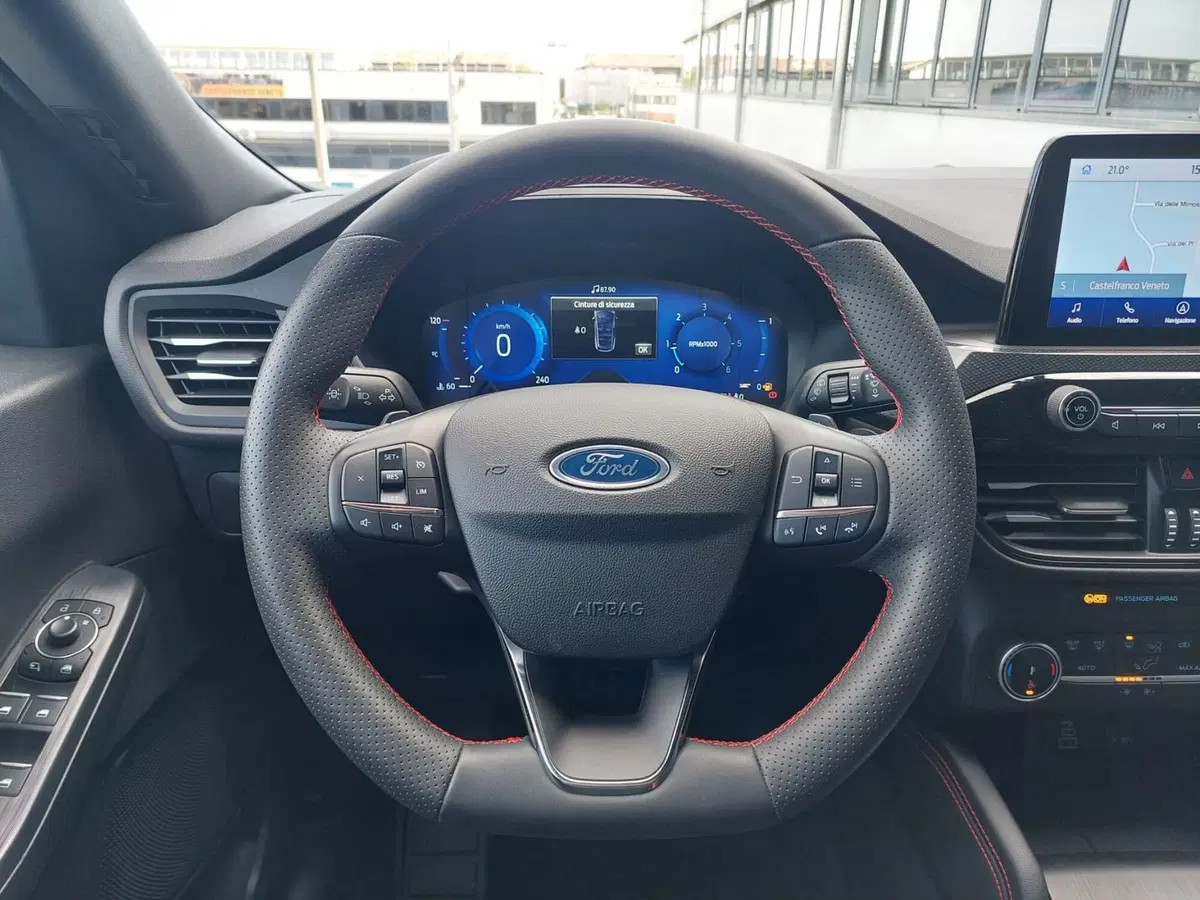 Ford Kuga usata a Treviso (11)