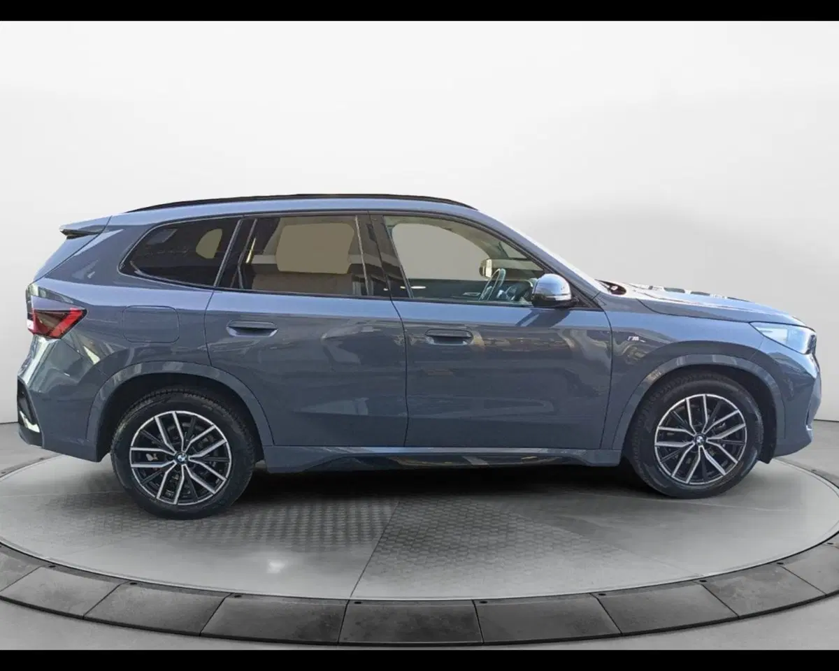 BMW X1 usata a Caserta (5)