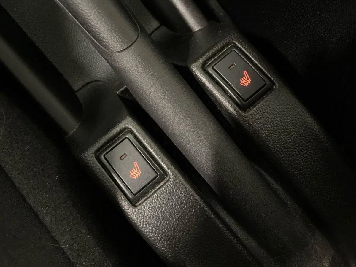 Suzuki Swift usata a Prato (16)