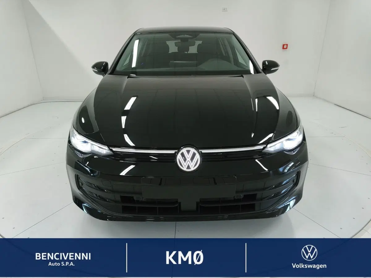 Volkswagen Golf nuova a Catanzaro (2)