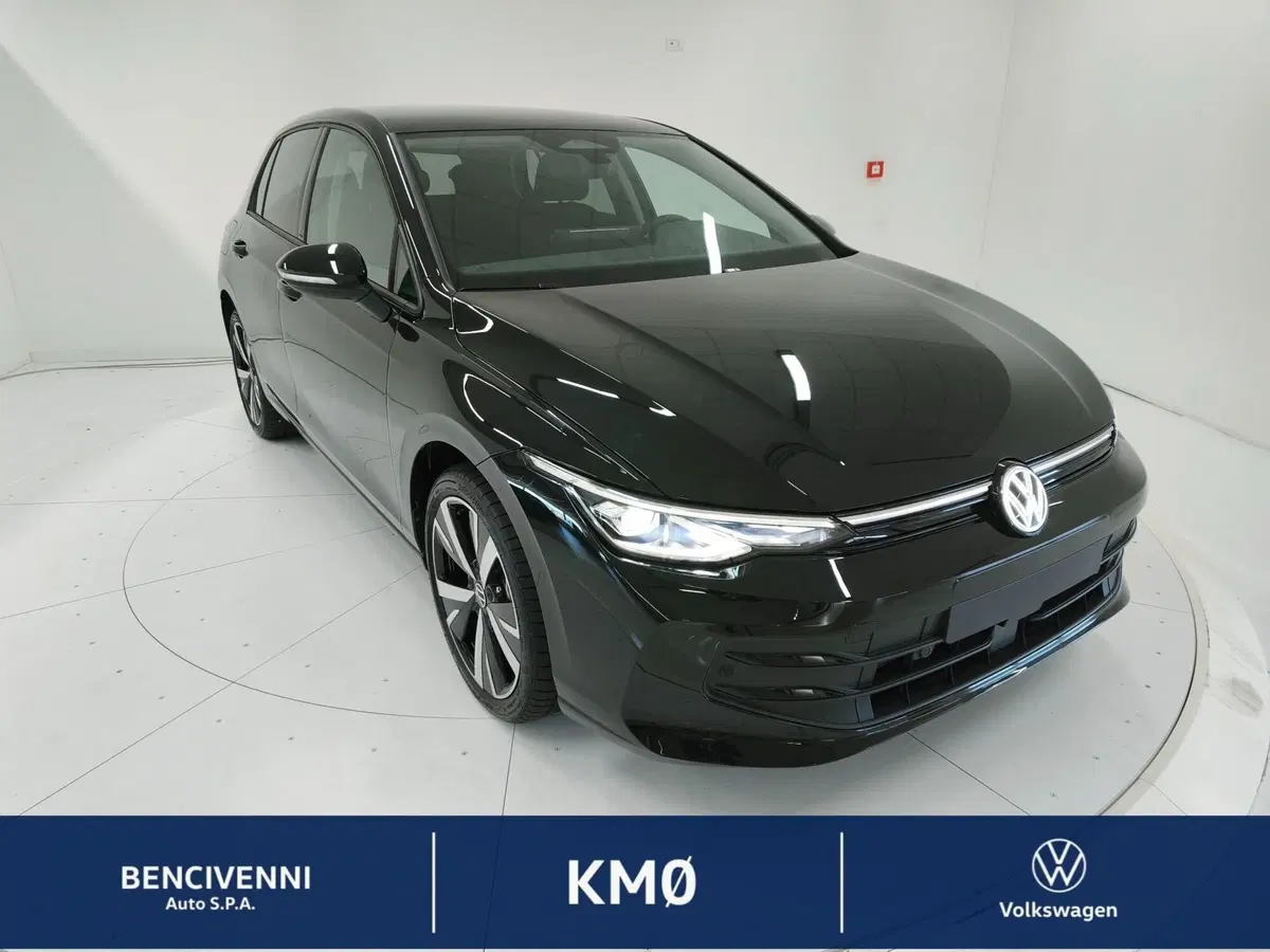 Volkswagen Golf nuova a Catanzaro (4)