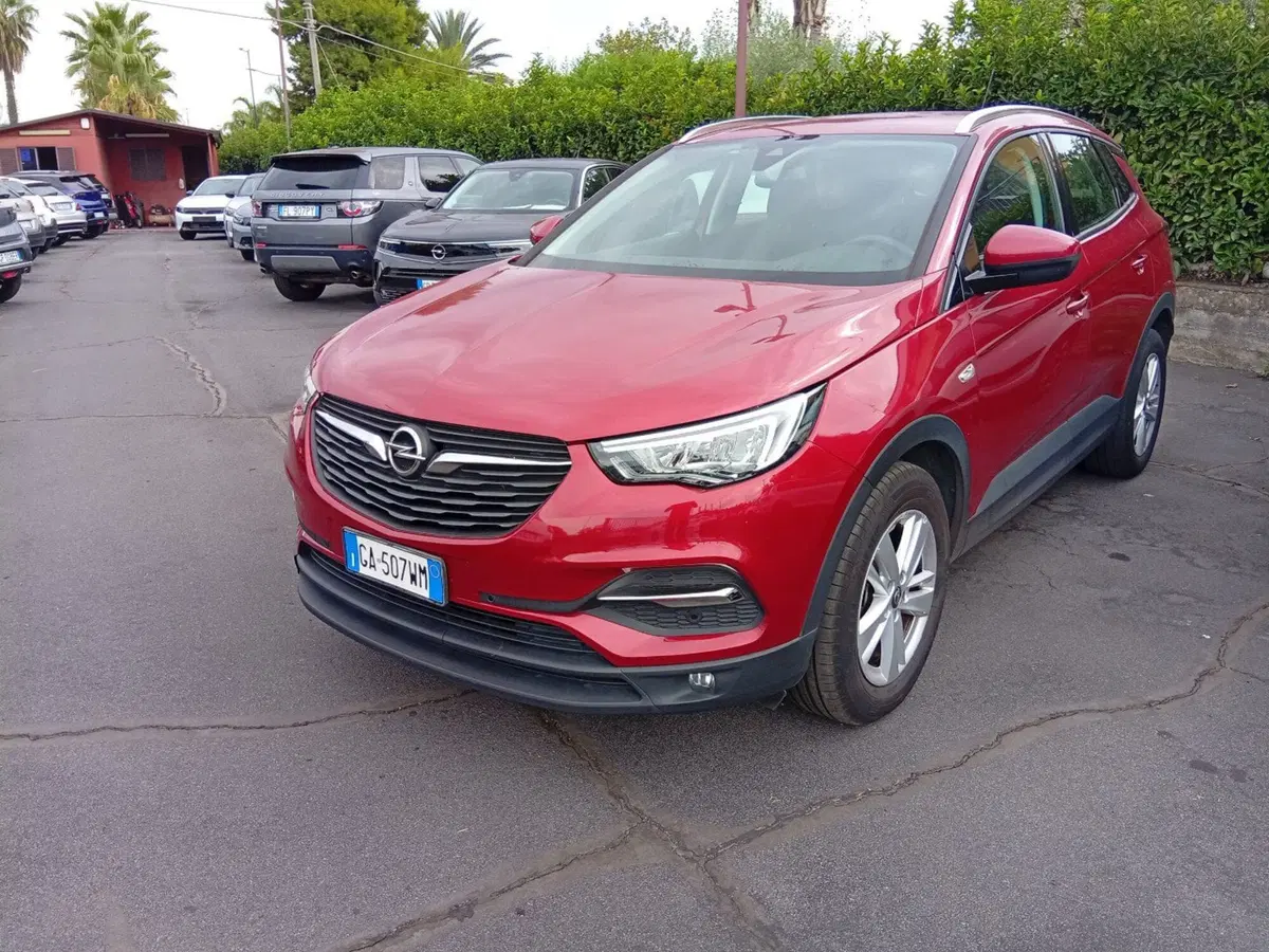Opel Grandland X usata a Catania (3)