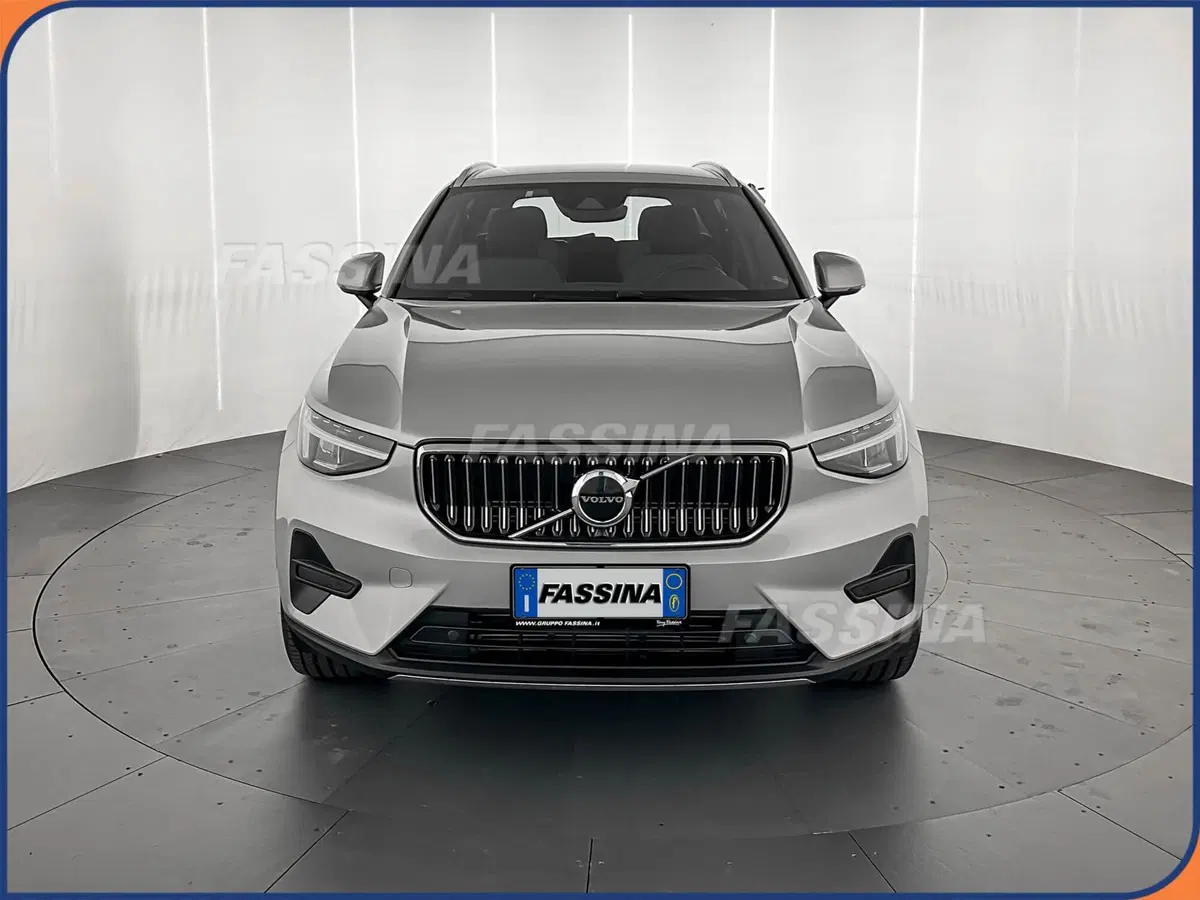 Volvo XC40 usata a Milano (2)