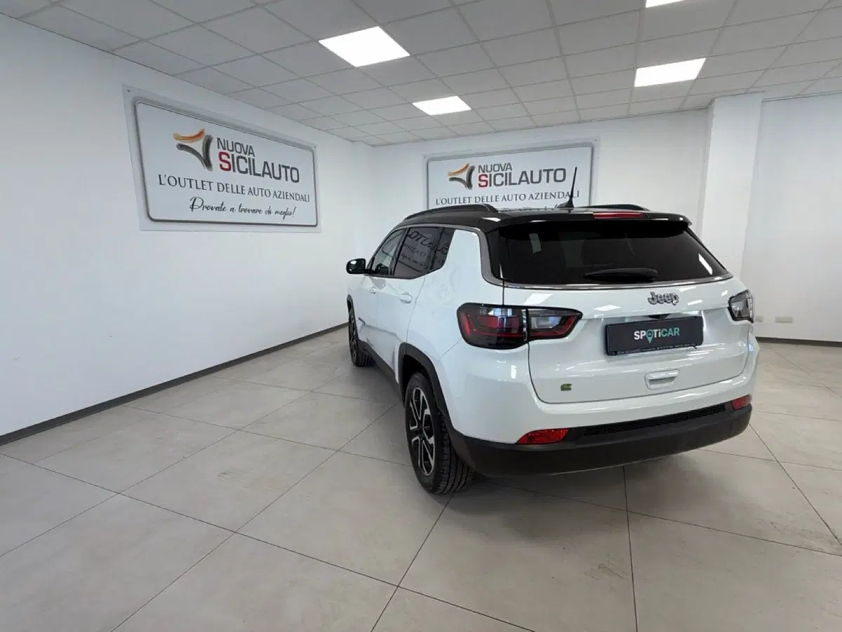 Jeep Compass usata a Palermo (16)