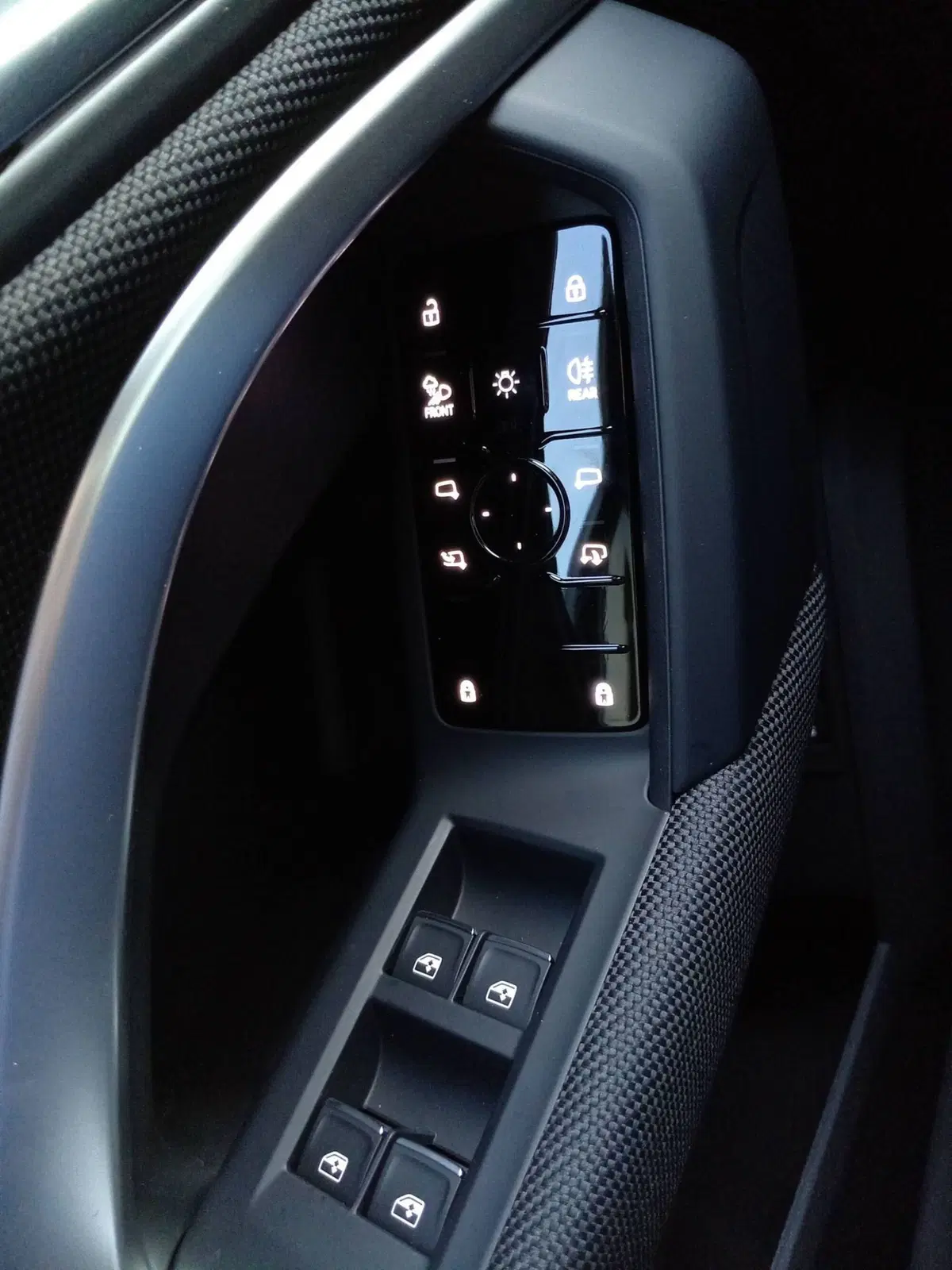 Audi Q5 nuova a Bari (10)