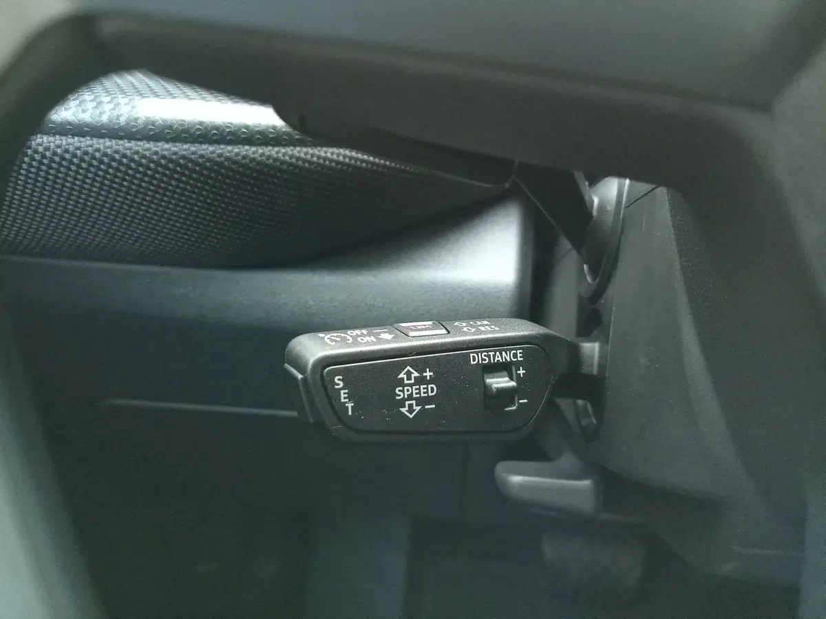 Audi Q5 nuova a Bari (12)