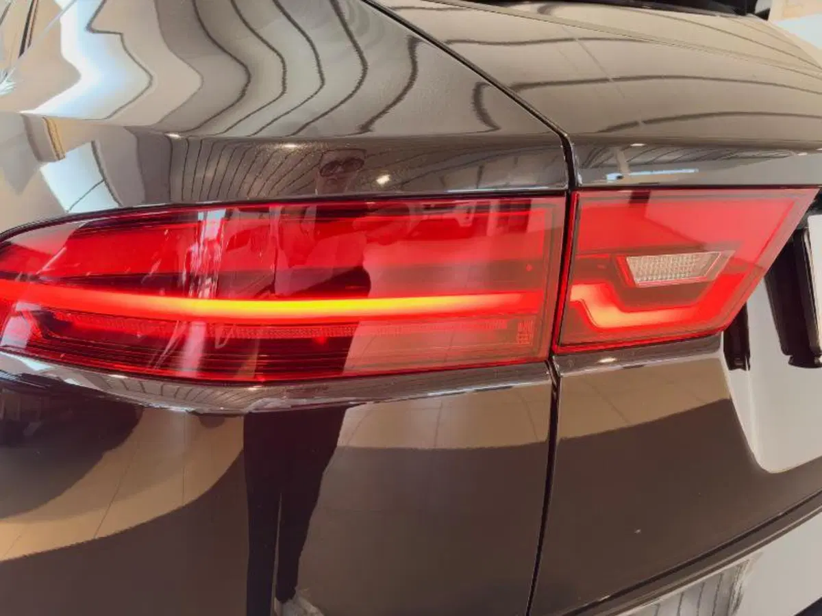 Jaguar E-Pace usata a Venezia (5)