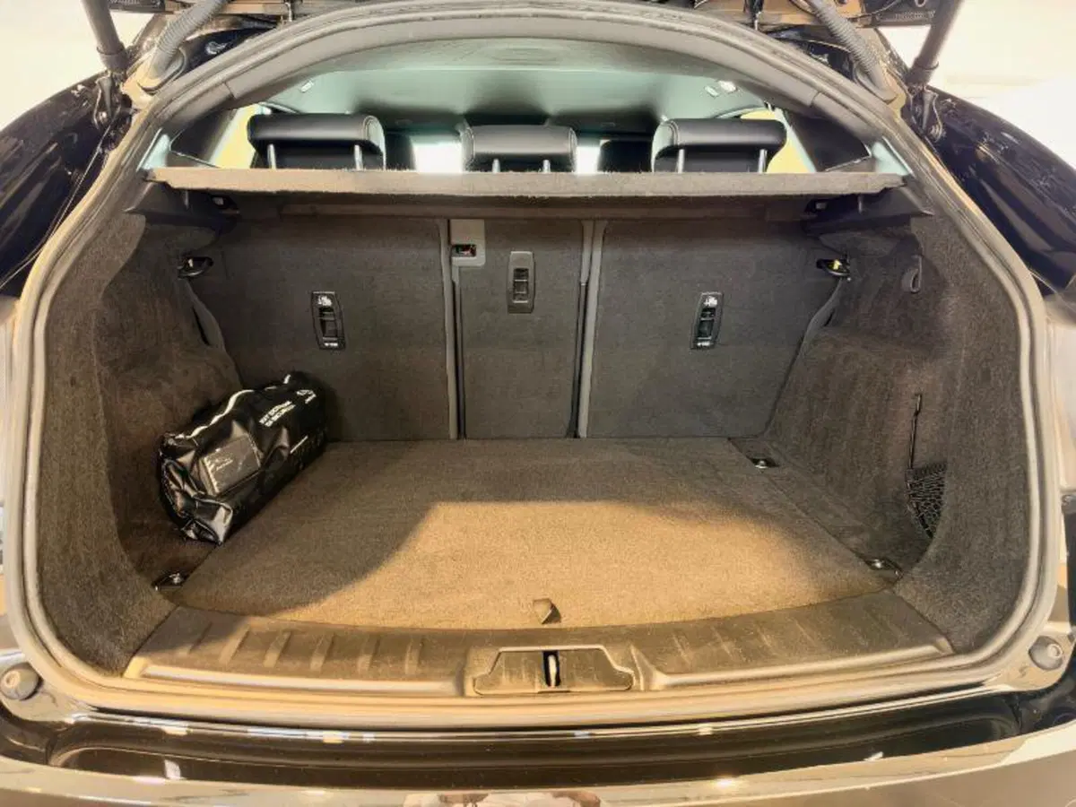 Jaguar E-Pace usata a Venezia (9)