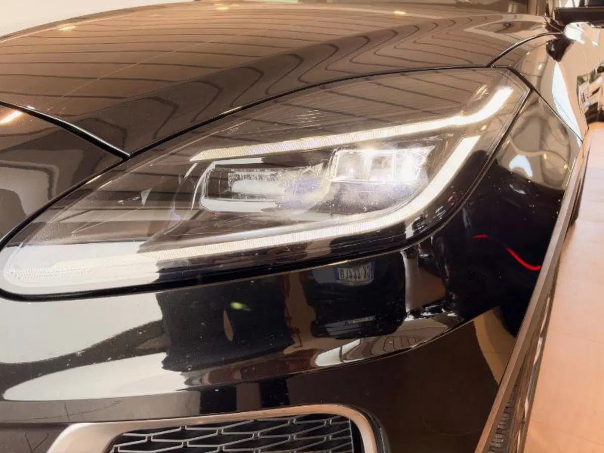 Jaguar E-Pace usata a Venezia (4)
