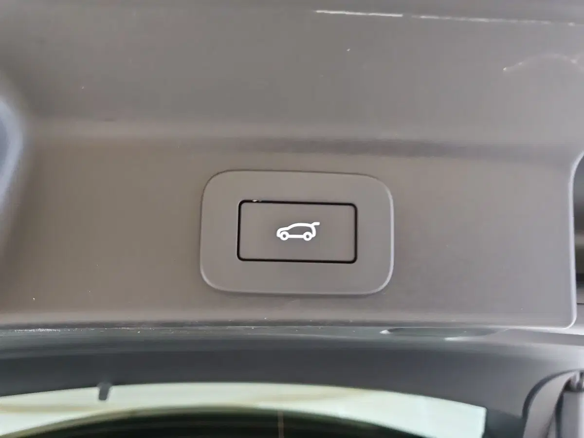 Jaguar F-Pace usata a Monza e Brianza (14)