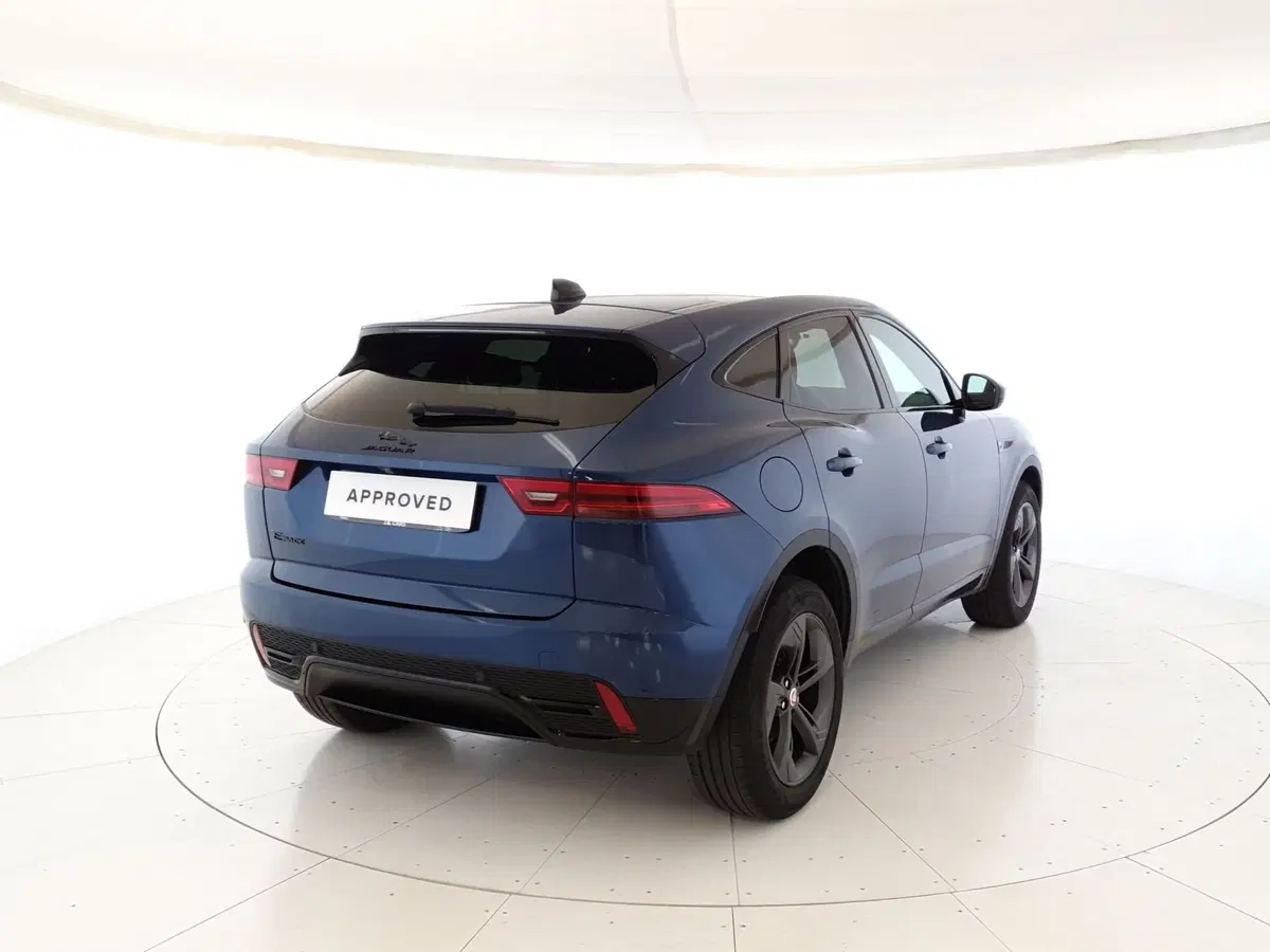 Jaguar E-Pace usata a Monza e Brianza (2)