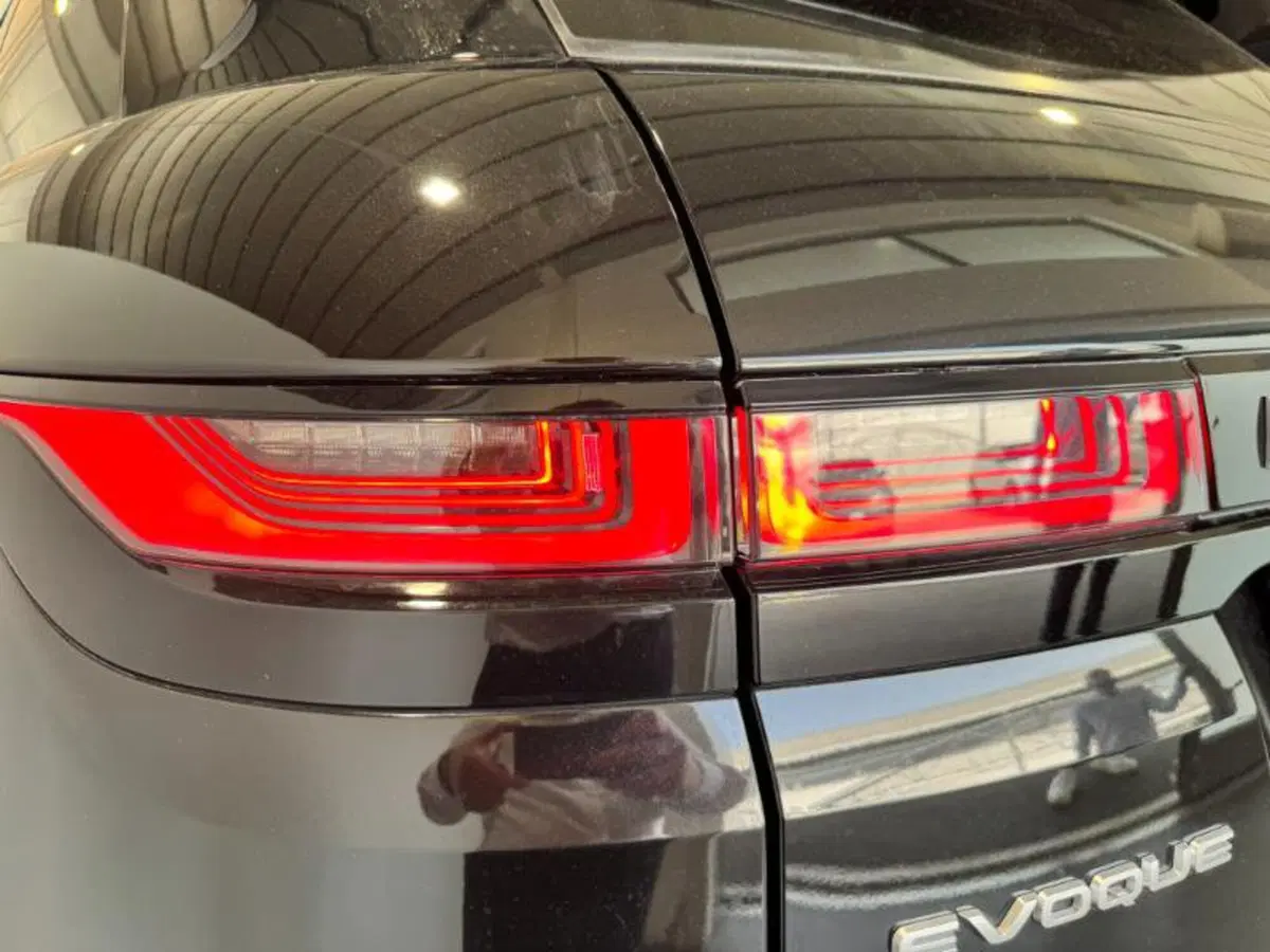 Land Rover Range Rover Evoque usata a Venezia (10)
