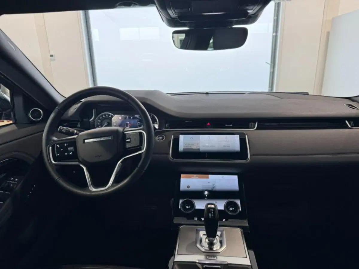 Land Rover Range Rover Evoque usata a Venezia (17)
