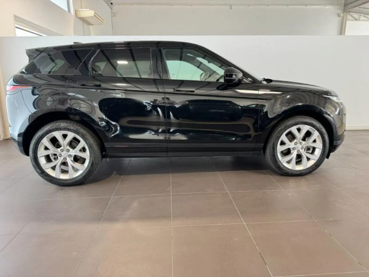 Land Rover Range Rover Evoque usata a Venezia (6)