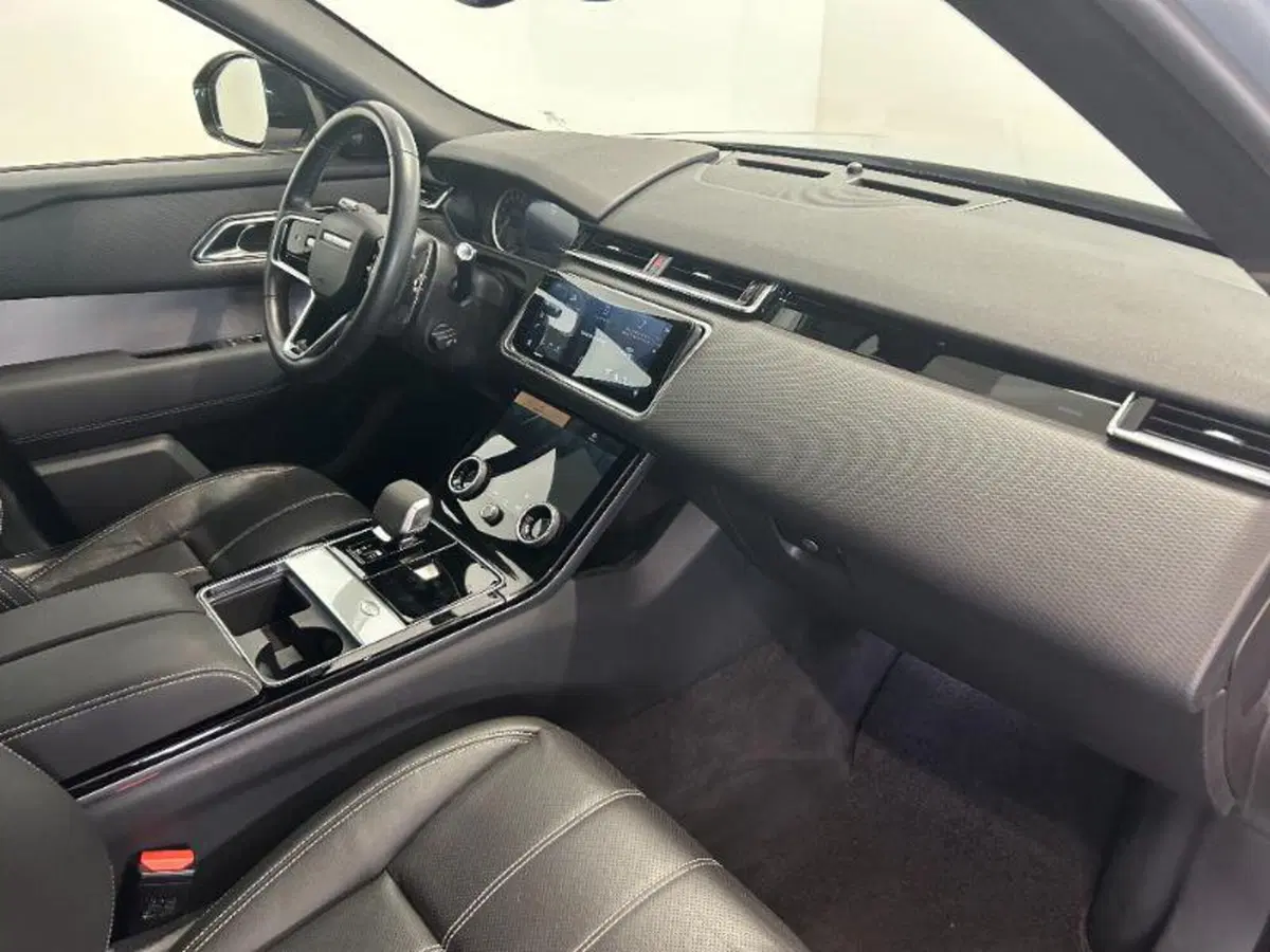 Land Rover Range Rover Velar usata a Venezia (11)