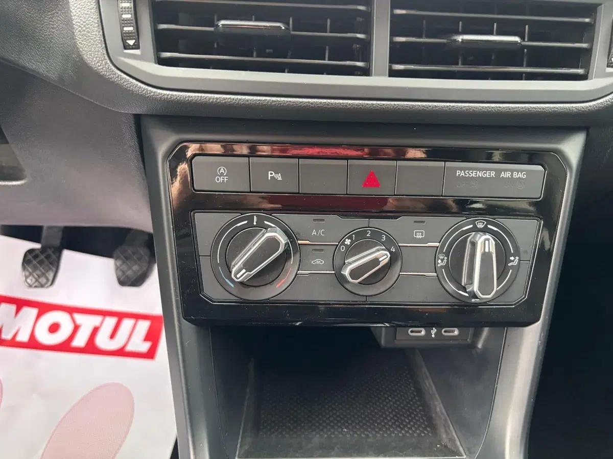 Volkswagen T-Cross usata a Teramo (9)