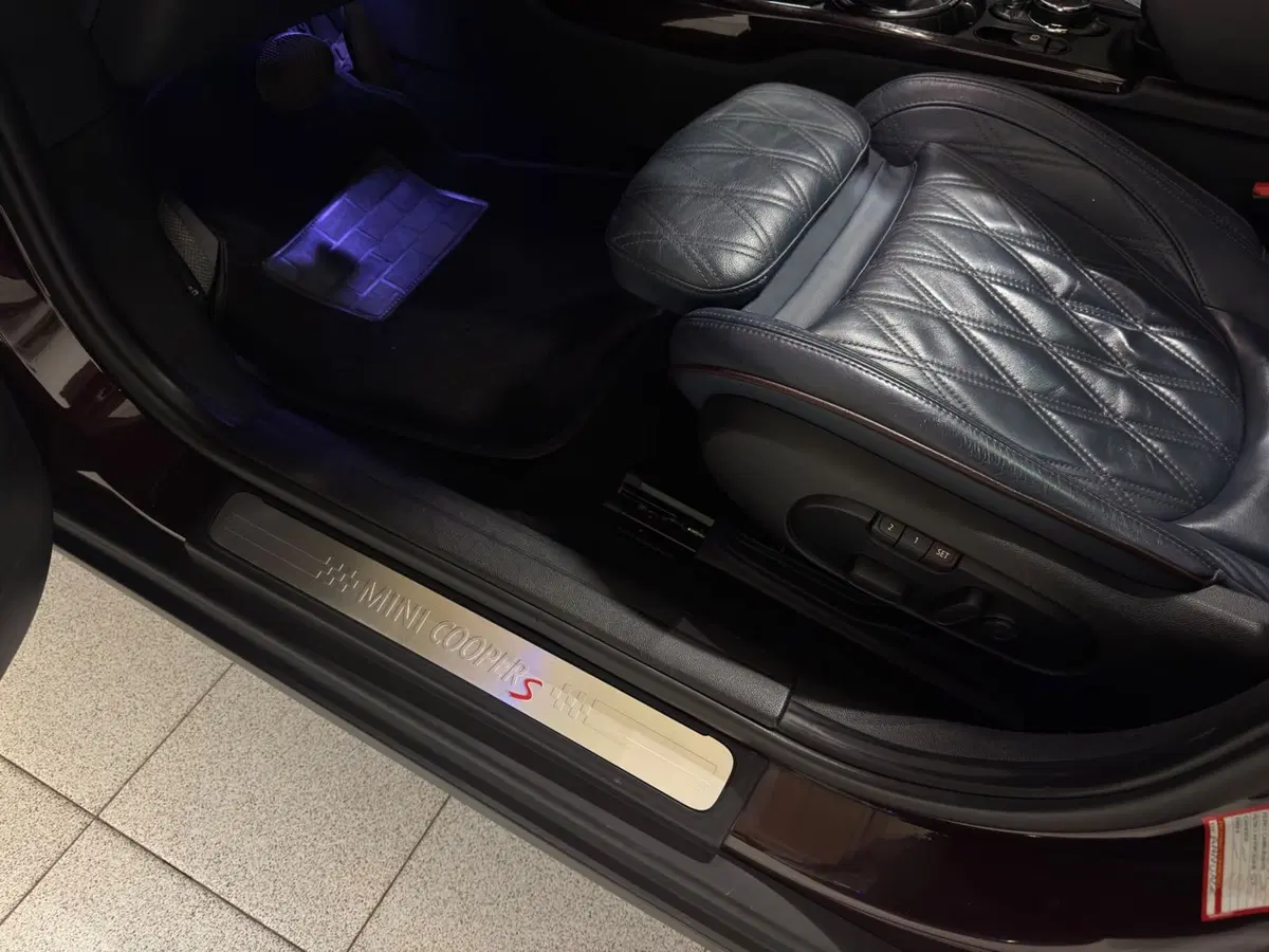 MINI Mini Clubman usata a Novara (20)