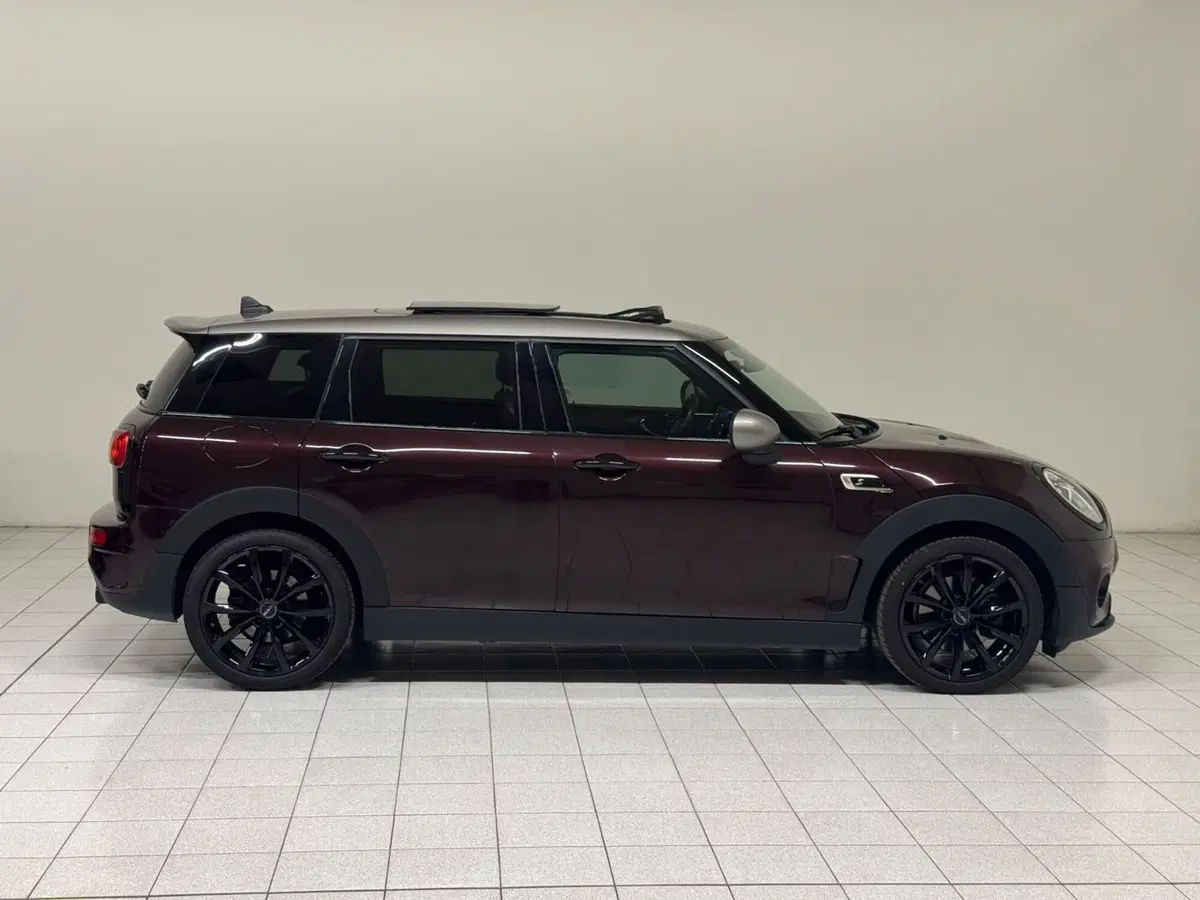 MINI Mini Clubman usata a Novara (6)