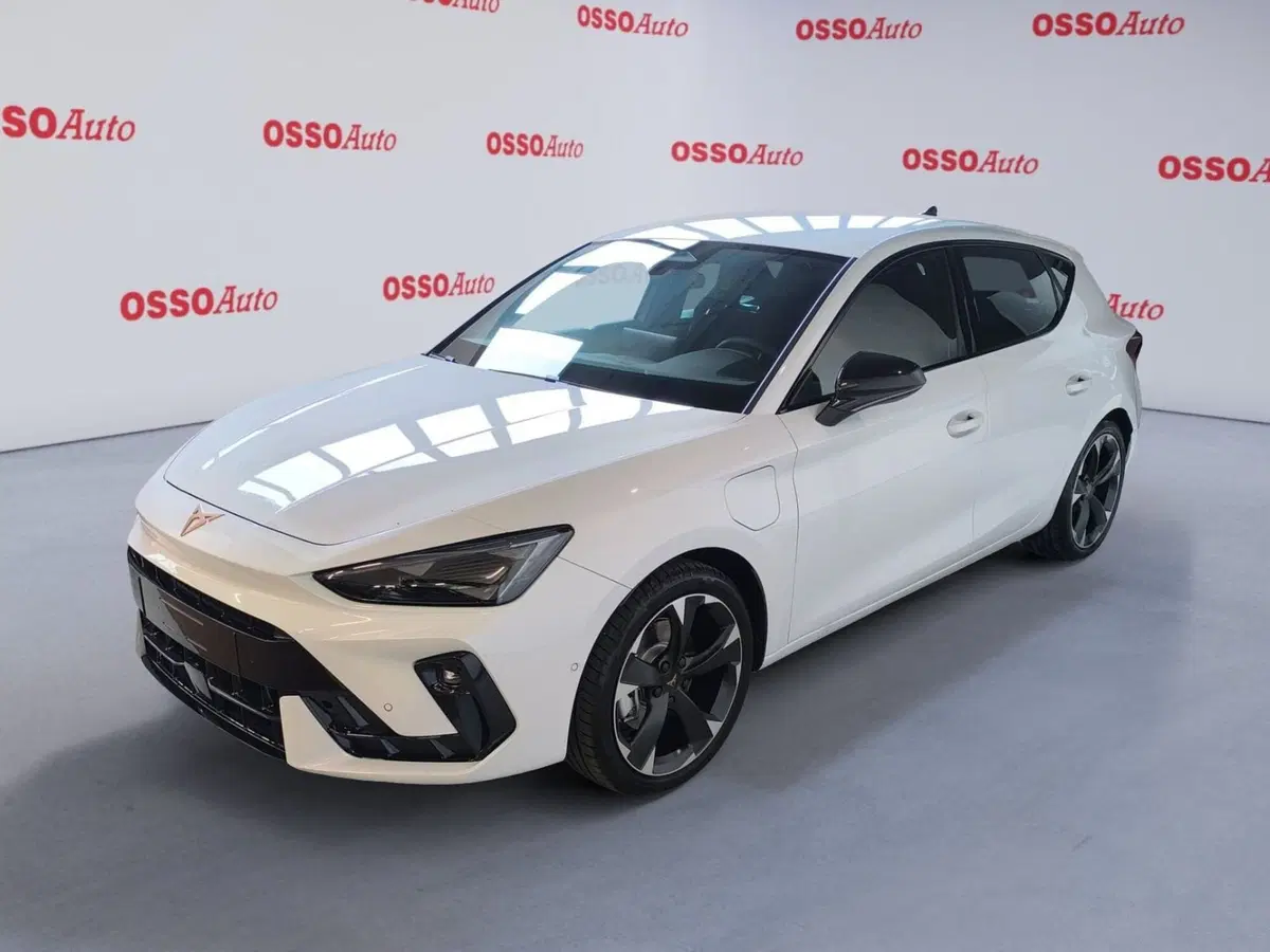 Cupra Leon nuova a Udine