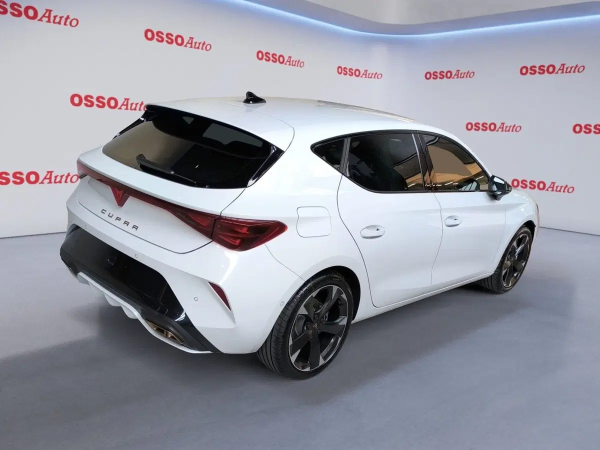 Cupra Leon nuova a Udine (3)