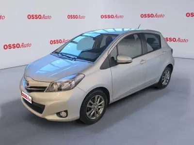 Toyota Yaris 1.0 5 porte Active del 2014 usata a Udine