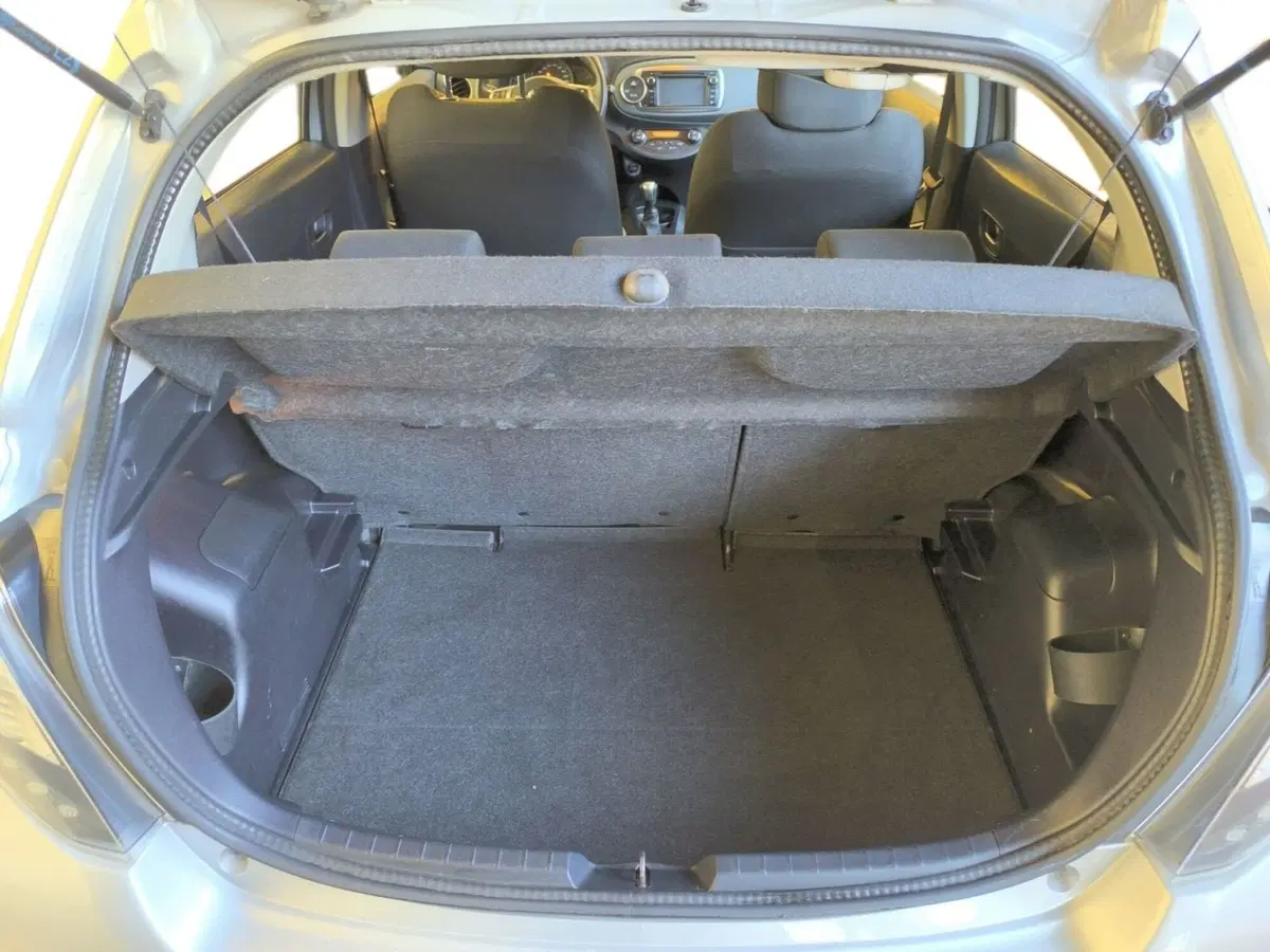 Toyota Yaris usata a Udine (14)