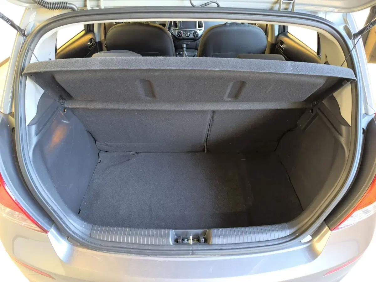 Hyundai i20 usata a Udine (14)