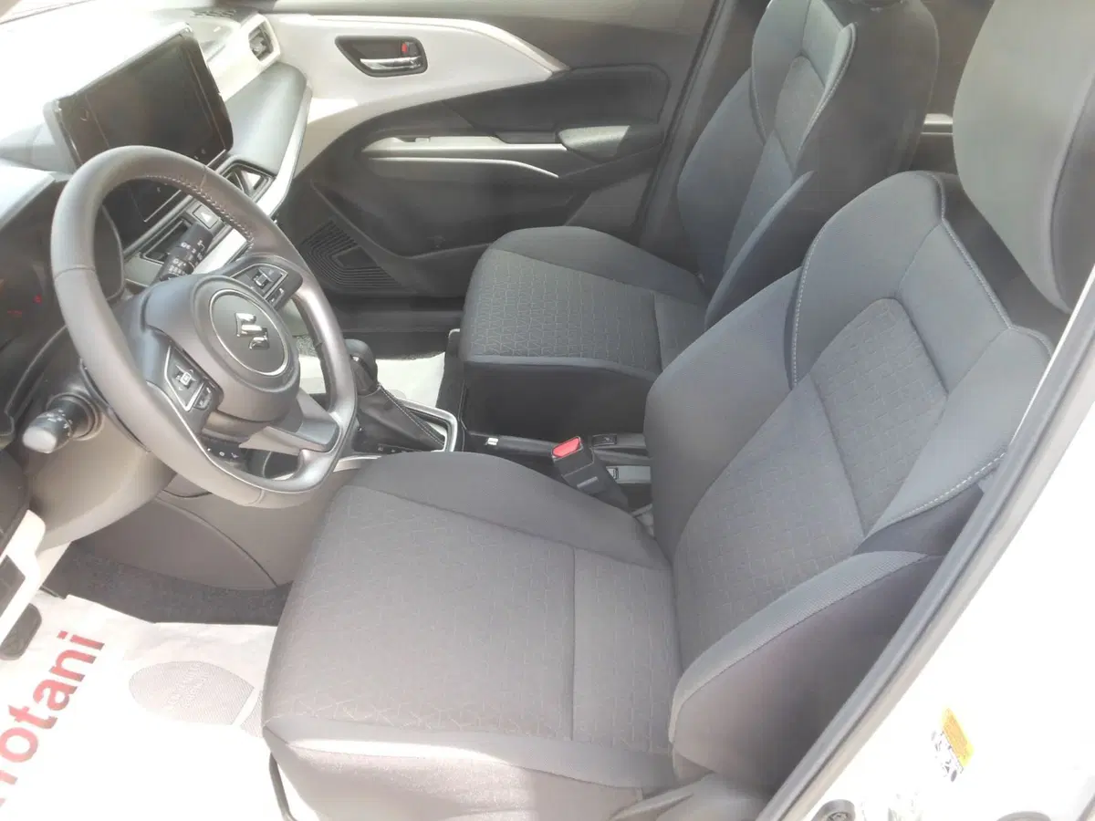 Suzuki Swift nuova a L'Aquila (6)
