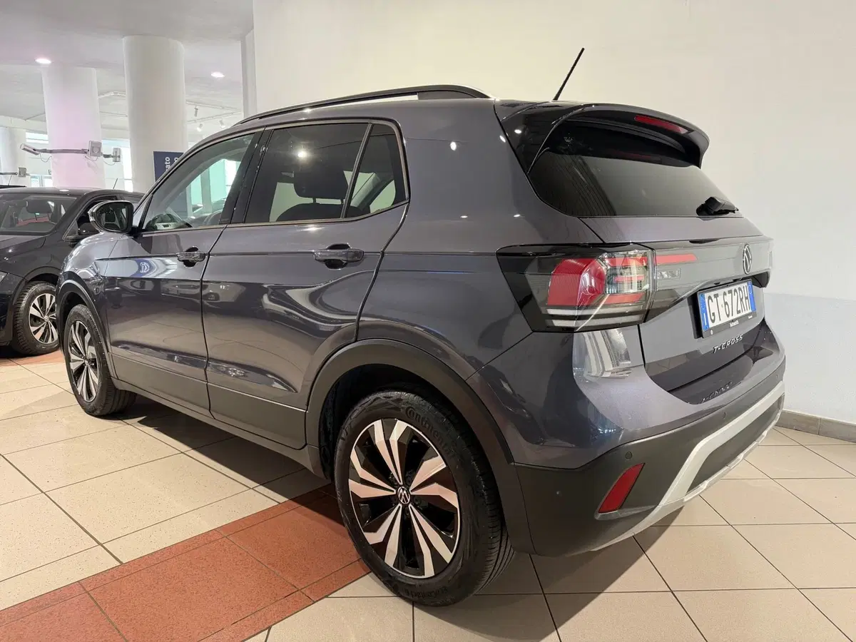 Volkswagen T-Cross usata a Genova (3)