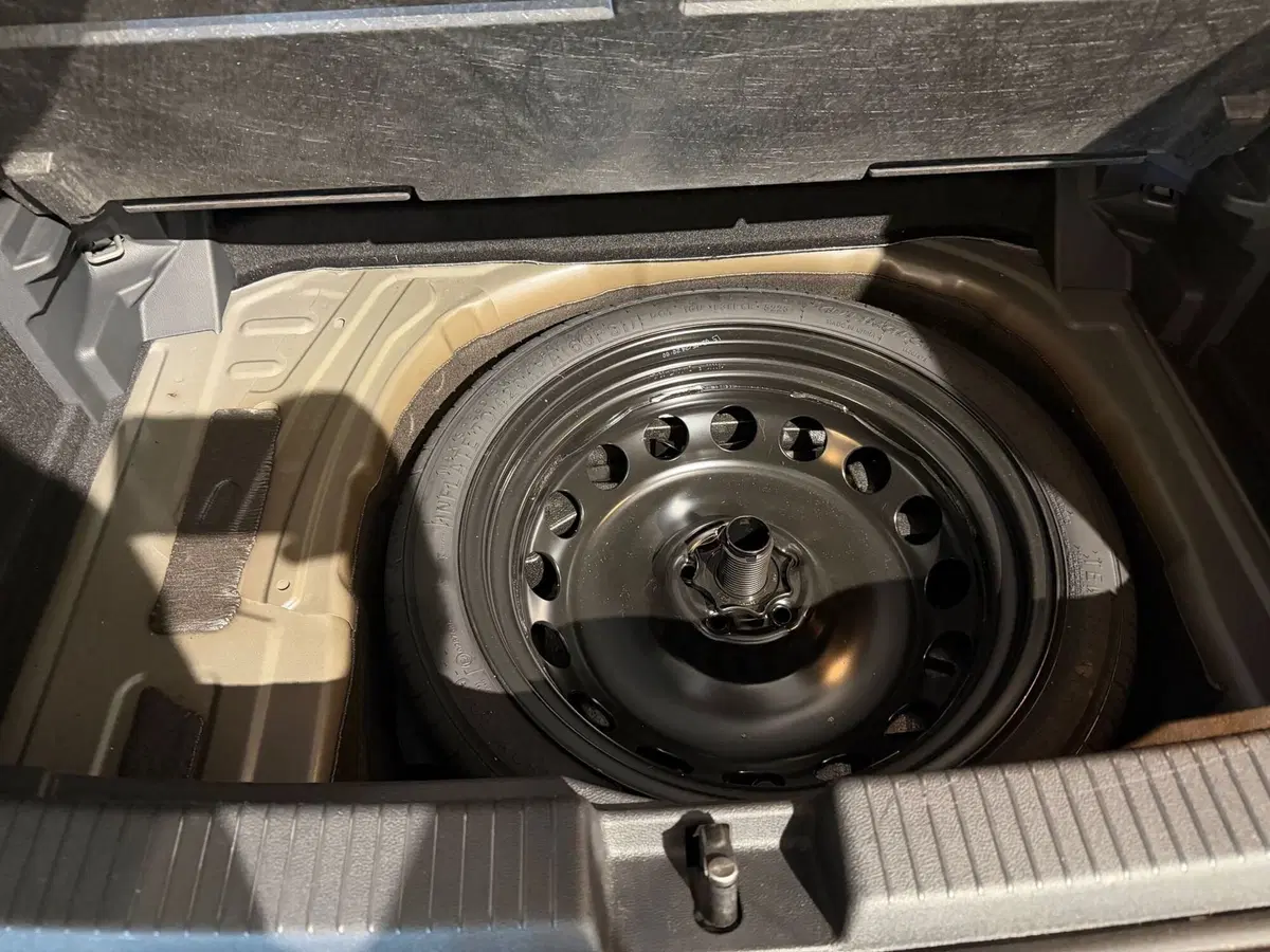 Volkswagen T-Cross usata a Genova (9)